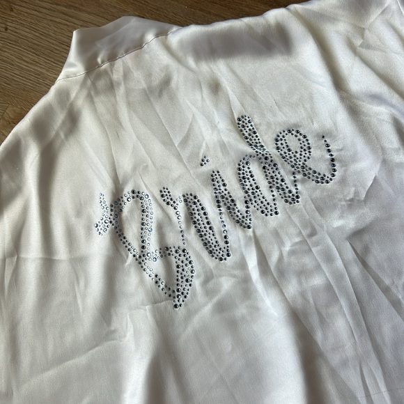 Victorias Secret OS Bride Robe - Picture 3 of 3